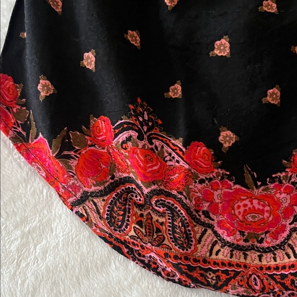 Free People Black and Red Patterned Blouse - Picture 3 of 5